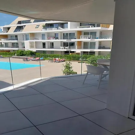 Apartment Scorpio B0404 With Frontal Sea View